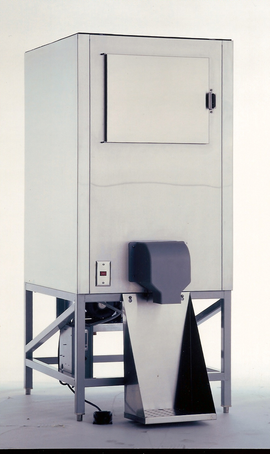 Kloppenberg DISP500 Ice Storage Dispenser, 647 lbs Capacity